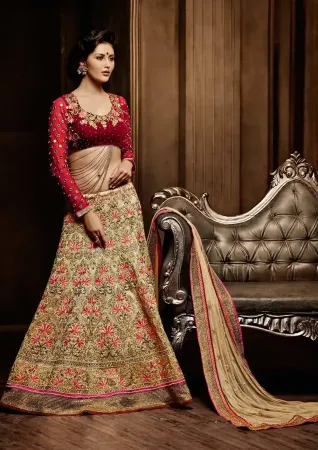 https://radhedesigner.com/images/thumbs/000/0008970_wedding-fabulous-designer-bollywood-traditional-partyw_450.webp