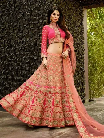 https://radhedesigner.com/images/thumbs/000/0009071_wedding-women-girl-bollywood-design-lehenga-choli-skir_450.webp