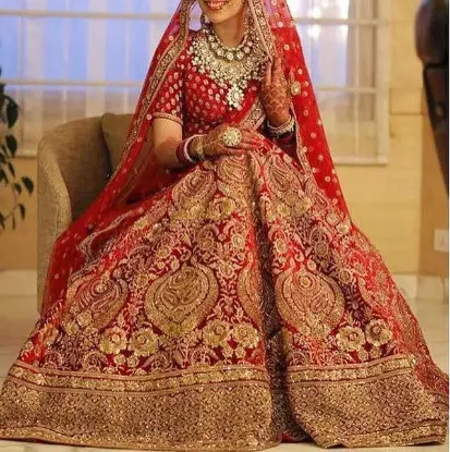 Picture of women saree lehenga bollywood indian party dress sari d