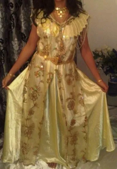 Picture of 2 birds bridesmaid dresses,dubai kaftans for ,abaya,jil