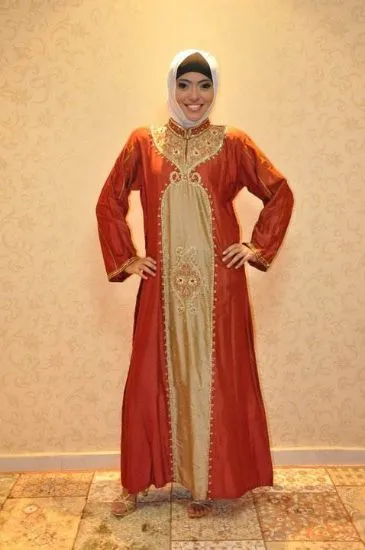 Picture of royal party wear arabian khaleeji thobe kaftan with uni