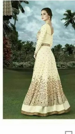 https://radhedesigner.com/images/thumbs/001/0013078_modern-luxury-beaded-pearls-wedding-dress-off-shouldeq_450.webp