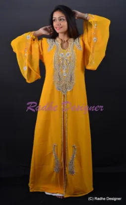 Picture of Traditional Wear Jalabiya Jilbab With Beautiful Hand Ma