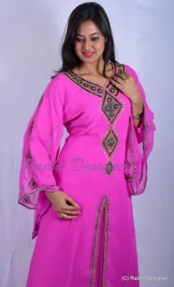 Picture of dubai modern fancy half sleeve farasha  for women dress