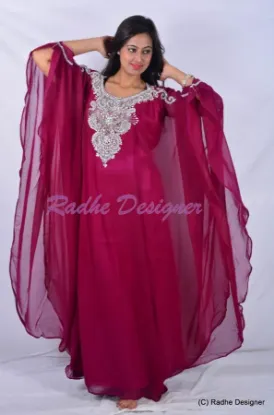 Picture of wedding gown party wear kaftan takchita thobe for a