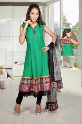 Picture of designer salwar kameez by charizma maria b pakistani de