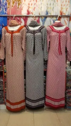 Picture of 5 hijabs for £10,jalabiya london,abaya,jilbab,kaftan dr