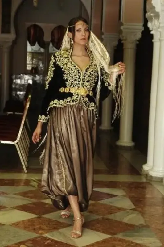 Picture of Radhe Designer Black Georgette Kaftan Dress for Women - F9105