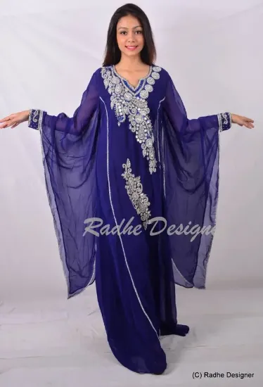 Picture of arabian beach style kaftan farasha jilbab jalabiya taks