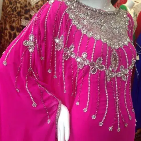 Picture of arabian khaleeji caftan available for special occasion,