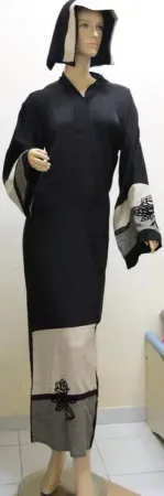 https://radhedesigner.com/images/thumbs/001/0018019_beach-dress-selling-abaya-kaftan-with-combination-of-tr_450.webp