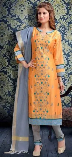 Picture of ethnic bollywood peach net suit indian pakistani maisha