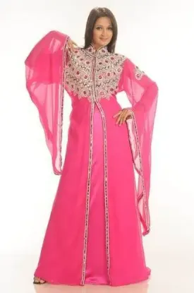 Picture of bridesmaid dress 3 sizes too big,kaftan dubai breakfast