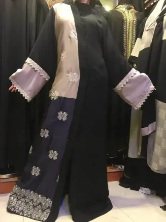 https://radhedesigner.com/images/thumbs/001/0019193_burka-o-hiyabnatori-caftan-xlabayajilbabkaftan-dres_450.webp