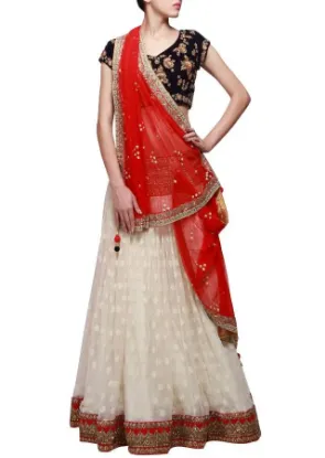 Picture of bridal lehenga 2024 with beach dress,lehenga saree at l