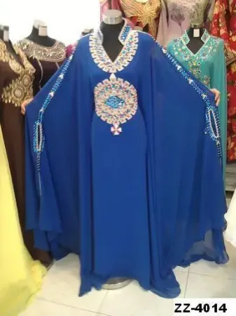 https://radhedesigner.com/images/thumbs/001/0019715_caftan-scaftan-etsyabayajilbabkaftan-dressdubai-ka_450.webp