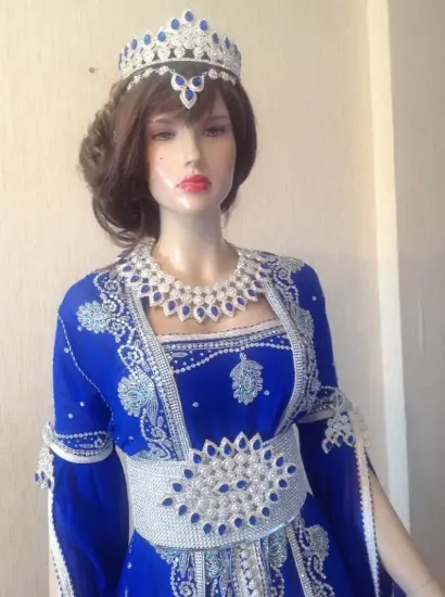 Picture of daily wear arabic costume dress perfect for any occasio