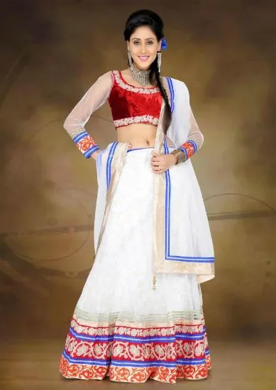 Picture of bollywood actress lehenga choli online shopping,ghagra 