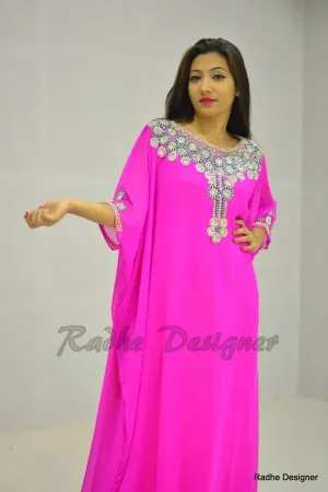 https://radhedesigner.com/images/thumbs/002/0020631_dubai-modern-ladies-maxi-dress-dubai-caftan-abaya-weddi_450.webp