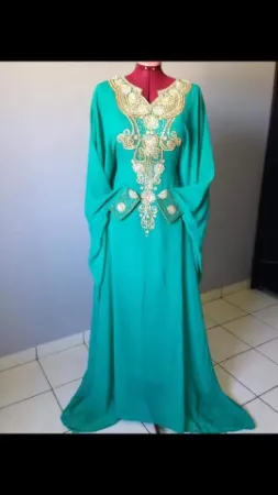 https://radhedesigner.com/images/thumbs/002/0021044_evening-dress-midiabayajilbabkaftan-dressdubai-kaf_450.webp