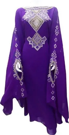 https://radhedesigner.com/images/thumbs/002/0021197_evening-sleeve-machine-embroidery-ethnic-traditional-co_450.webp