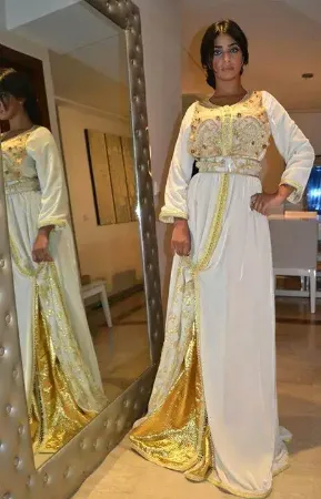 https://radhedesigner.com/images/thumbs/002/0021656_farasha-londonmaria-b-bridal-dresses-2024abayajilbab_450.webp