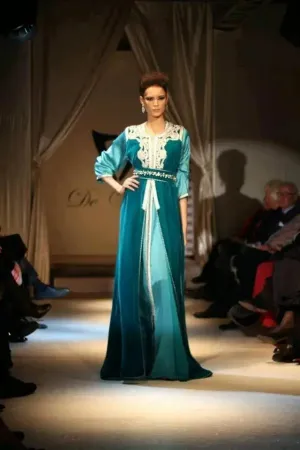 https://radhedesigner.com/images/thumbs/002/0021820_fashionable-party-wear-caftan-for-saudi-arabiaabayaji_450.webp