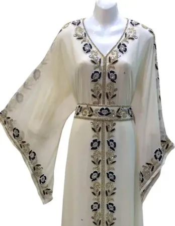 https://radhedesigner.com/images/thumbs/002/0022070_haute-coutre-khaleeji-thobe-for-arabian-womens-abaya_450.webp