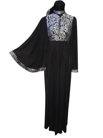 https://radhedesigner.com/images/thumbs/002/0023027_kaftan-malekaftan-beach-cover-upabayajilbabkaftan-f_450.webp