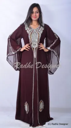 Picture of long floor touch night wear home gown for arabian women