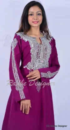 Picture of modest maxi gown arbian dubai kaftan kheleeji jalabiya 