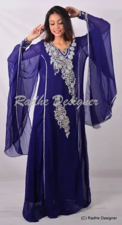 https://radhedesigner.com/images/thumbs/002/0023864_modest-maxi-gown-fashion-bell-sleeve-moroccan-thobe-lad_450.webp