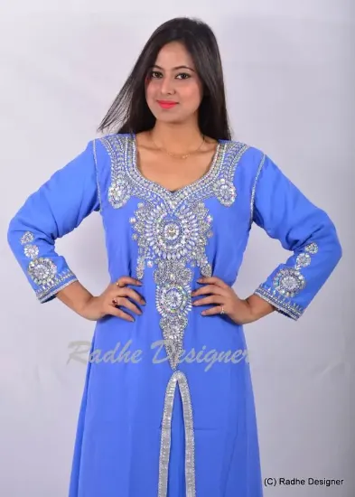 Picture of modest maxi gown moroccan dubai farasha abaya jalabiya 