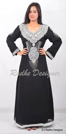 https://radhedesigner.com/images/thumbs/002/0024216_modest-maxi-gown-traditional-modern-kaftan-long-sleeve_450.webp