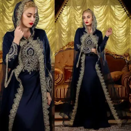 https://radhedesigner.com/images/thumbs/002/0024570_party-wear-khaleeji-thobe-for-arabian-womens-with-uni_450.webp