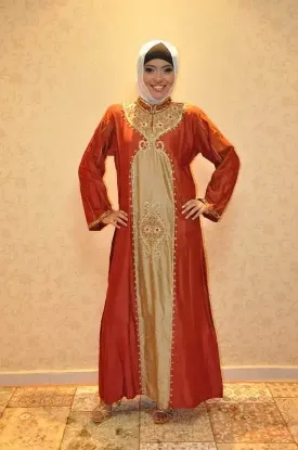 Picture of royal party wear arabian khaleeji thobe kaftan with uni