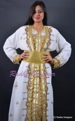 Picture of traditional dubai djellaba long sleeve floor touch hand