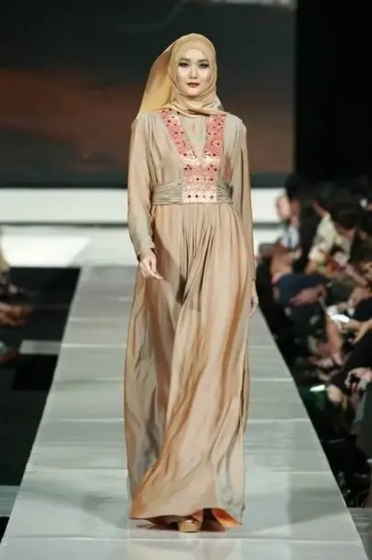 Picture of Multi Color Georgette Kaftan Dress for Women - Look 11506