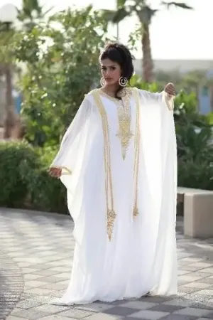 https://radhedesigner.com/images/thumbs/002/0025694_wedding-gown-colorsabayajilbabkaftan-dressdubai-kaf_450.webp