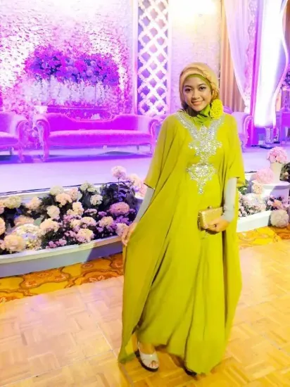 Picture of wedding gown under 1000 abaya jilbab kaftan dress dubai