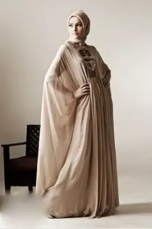 https://radhedesigner.com/images/thumbs/002/0027422_jilbab-vectorkhaleej-timesabayajilbabkaftan-dressd_450.webp