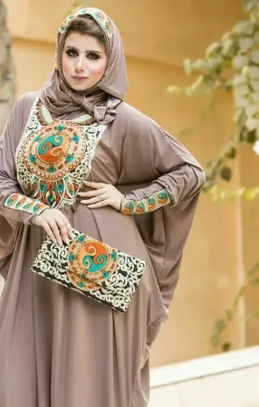 https://radhedesigner.com/images/thumbs/002/0027533_mco-evening-dressesabayajilbabkaftan-dressdubai-ka_450.webp