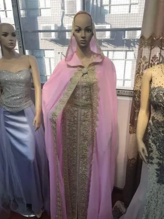 https://radhedesigner.com/images/thumbs/002/0027839_dubai-abaya-moroccan-kaftan-arabian-clothing-wof805-f_450.webp