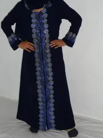 https://radhedesigner.com/images/thumbs/002/0027925_dubai-kaftan-moroccan-caftan-takchita-farasha-jalabiya_450.webp