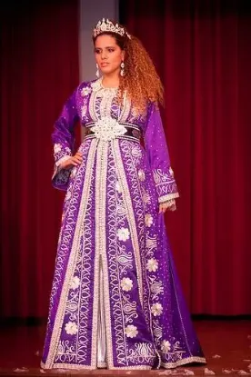 Picture of elegant moroccan arabic caftan design bell sleeve thobe