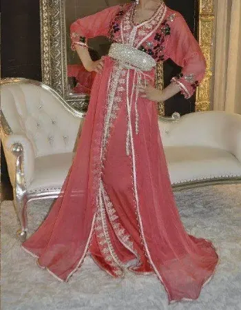 https://radhedesigner.com/images/thumbs/002/0028094_exclusive-fancy-farasha-caftan-arabian-for-women-dress_450.webp