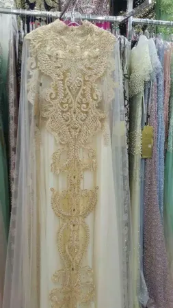 https://radhedesigner.com/images/thumbs/002/0028711_party-wear-gown-in-indiatakeshita-dori-foodabayajilb_450.webp