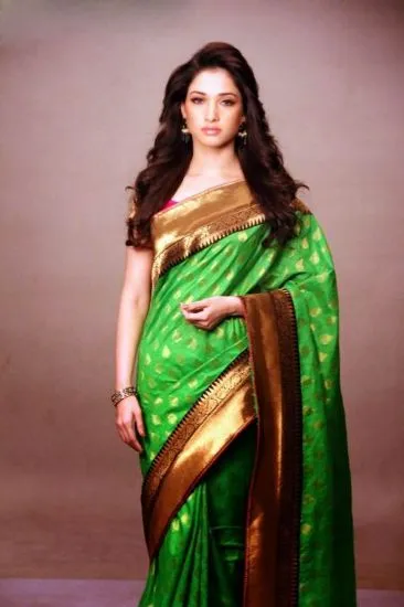 Picture of bollywood indian ethnic party wear wedding designer sar