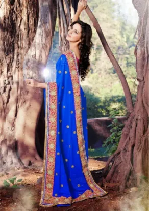 Picture of green indian designer jacquard resham style sari banara