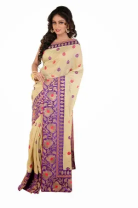 Picture of indian saree handmade pure silk fabric abstract printed